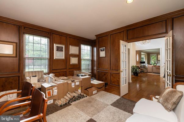 Interior, Living room, Recessed Lighting, Wood Texture Flooring, Wooden Walls