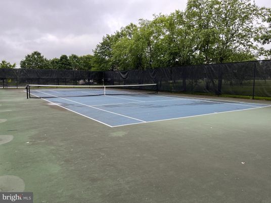 Exterior, Tennis Courts