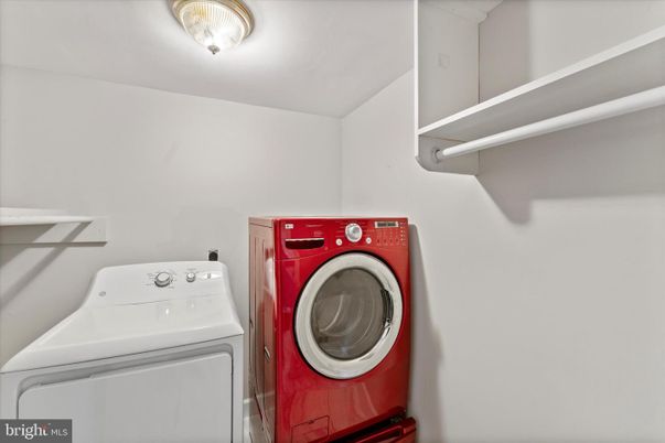 Interior, Washer