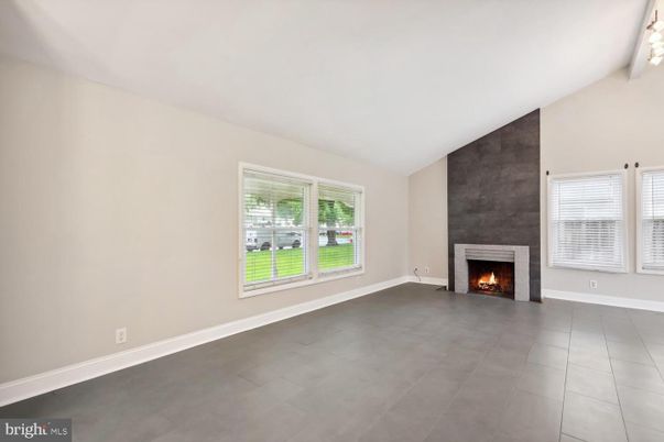 Empty room, Fireplace, Interior