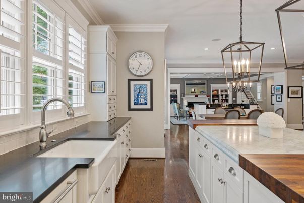 Chandelier, Interior, Kitchen, Pendant Lights, Recessed Lighting, Wood Texture Flooring