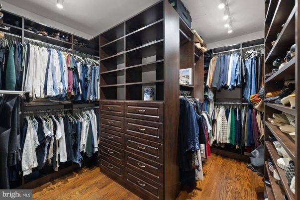 Interior, Recessed Lighting, Walk-in Closets, Wood Texture Flooring