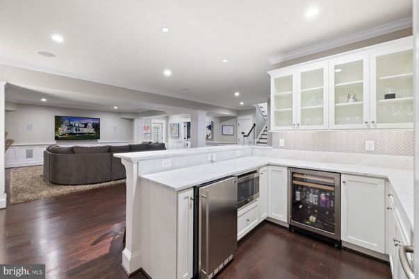 Interior, Kitchen, Living room, Recessed Lighting, Stainless Steel Appliances, Wood Texture Flooring