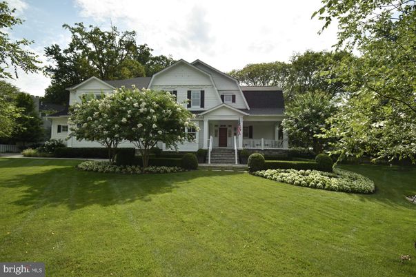 Backyard, Exterior, Facade, Farmhouse