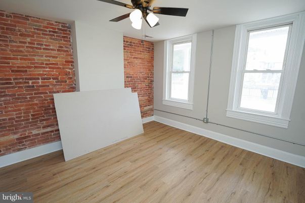 Empty room, Interior, Stone Walls, Wood Texture Flooring