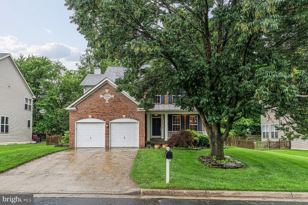 Attached, Exterior, Facade, Brick Facade, Brick Traditional