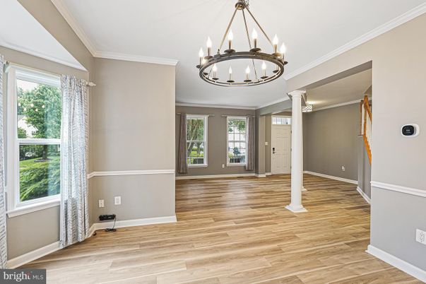 Chandelier, Empty room, Interior, Wood Texture Flooring