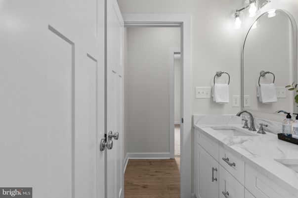 Bathroom, Dual Sink Vanities, Interior, Wood Texture Flooring