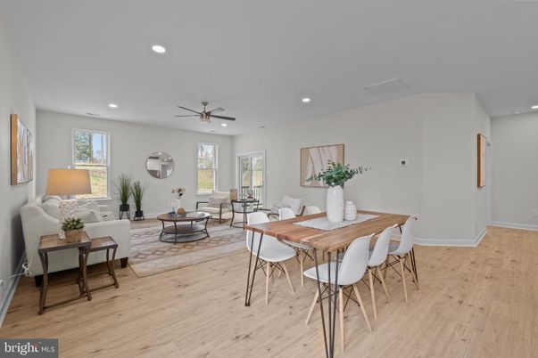 Dining room, Interior, Living room, Recessed Lighting, Wood Texture Flooring