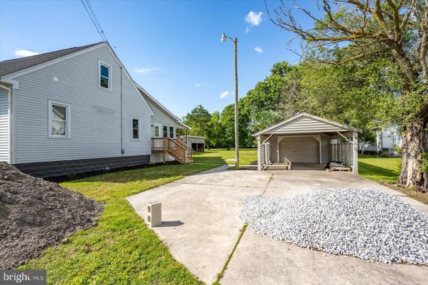 Backyard, Detached Garage, Exterior