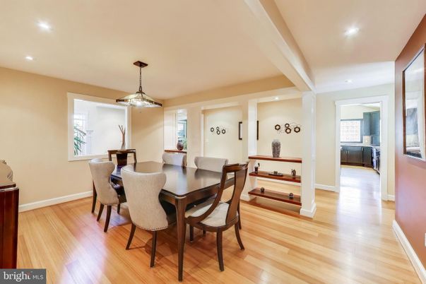 Dining room, Interior, Pendant Lights, Recessed Lighting, Wood Texture Flooring