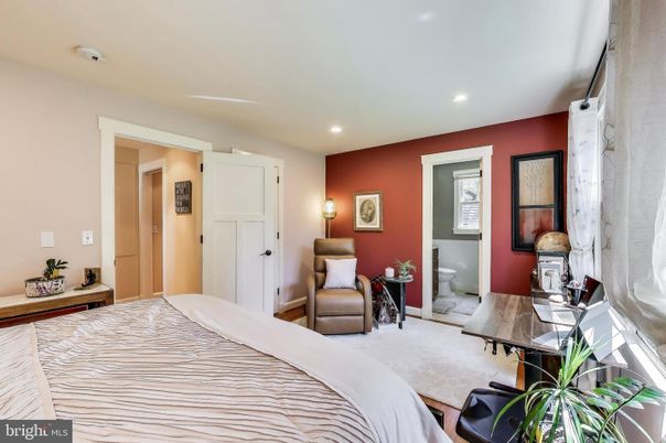 Bathroom, Bedroom, Interior, Recessed Lighting
