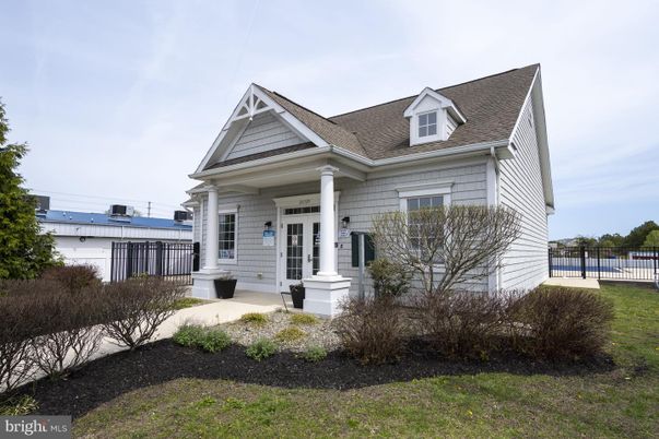 Exterior, Facade, Cape Cod