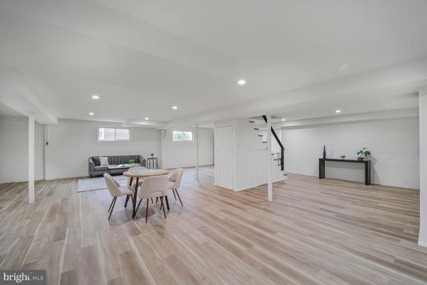 Dining room, Interior, Recessed Lighting, Wood Texture Flooring