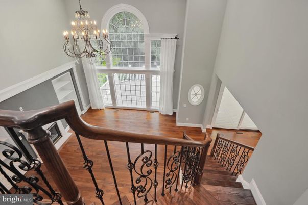Chandelier, Interior, Wood Texture Flooring