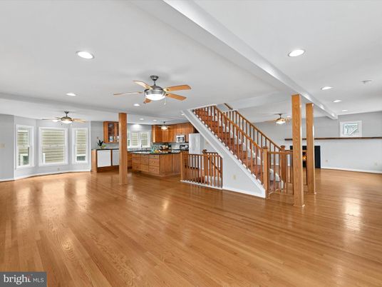 Empty room, Interior, Kitchen, Recessed Lighting, Wood Texture Flooring