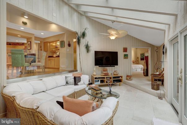 Dining room, Interior, Living room, Recessed Lighting
