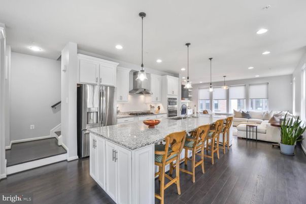 Interior, Kitchen, Living room, Pendant Lights, Recessed Lighting, Stainless Steel Appliances, Wood Texture Flooring