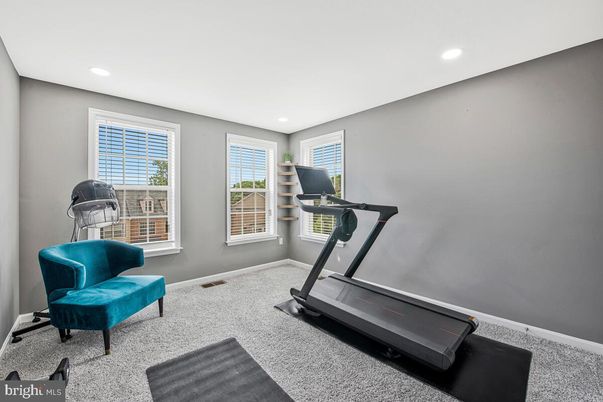 Fitness Equipment, Interior, Recessed Lighting
