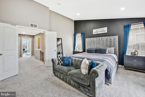Bedroom, Interior, Recessed Lighting
