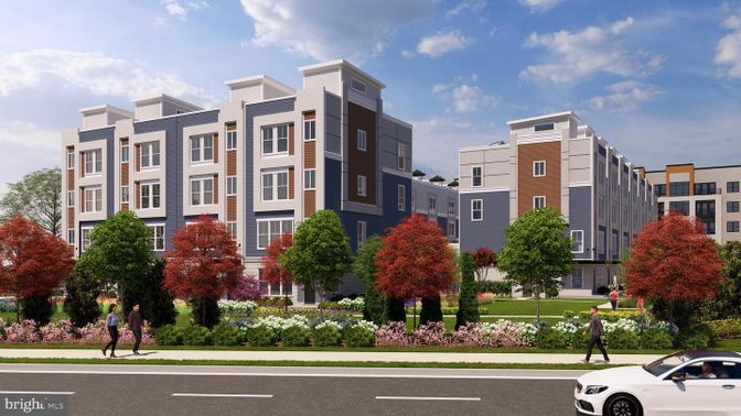 Exterior, Facade, Condo Building