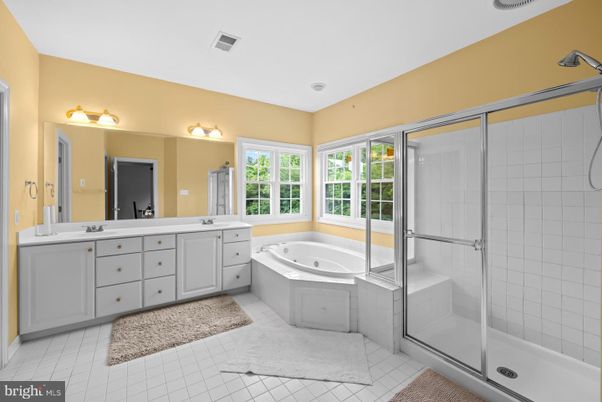 Bathroom, Dual Sink Vanities, Glass Shower, Interior