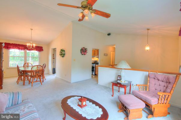 Chandelier, Dining room, Interior, Kitchen, Pendant Lights