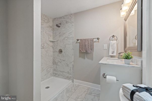 Bathroom, Interior, Marble, Marble Walls