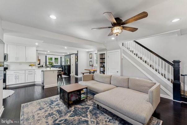 Dining room, Interior, Kitchen, Living room, Recessed Lighting, Wood Texture Flooring