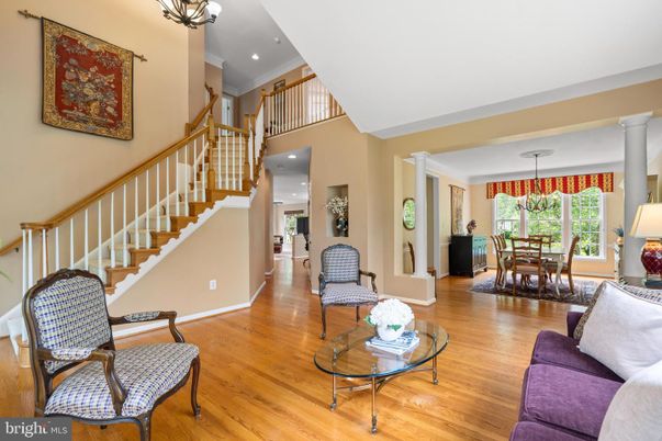 Chandelier, Dining room, Interior, Living room, Pendant Lights, Recessed Lighting, Wood Texture Flooring