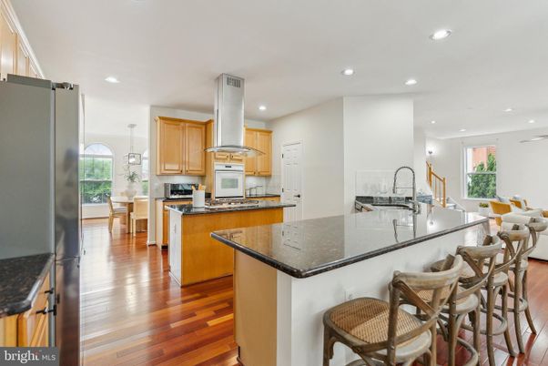 Interior, Kitchen, Pendant Lights, Recessed Lighting, Wood Texture Flooring