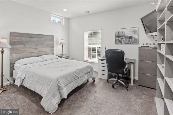 Bedroom, Home Office, Interior, Recessed Lighting