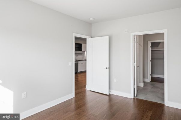 Empty room, Interior, Kitchen, Wood Texture Flooring