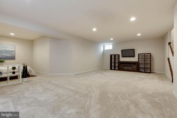Empty room, Fireplace, Interior, Recessed Lighting