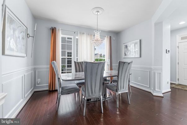 Chandelier, Dining room, Interior, Recessed Lighting, Wood Texture Flooring