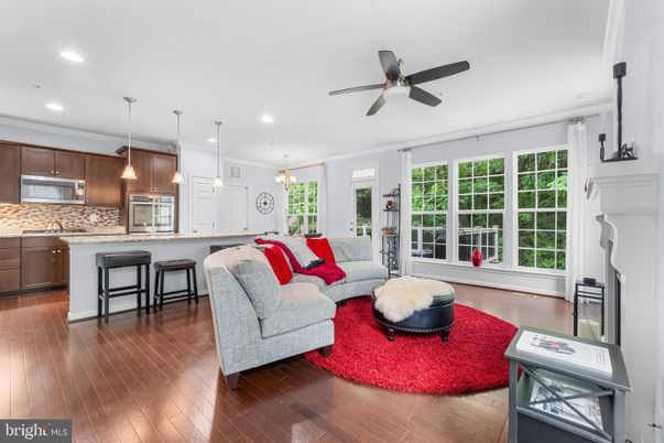 Interior, Kitchen, Living room, Pendant Lights, Recessed Lighting, Wood Texture Flooring
