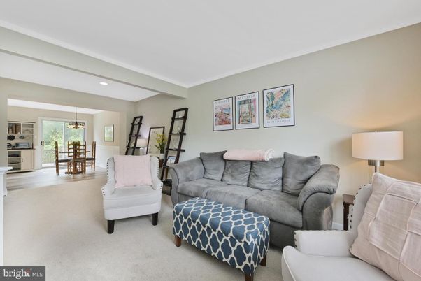 Dining room, Interior, Living room, Recessed Lighting