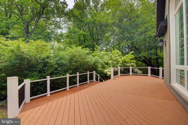 Exterior, Wood Texture Flooring
