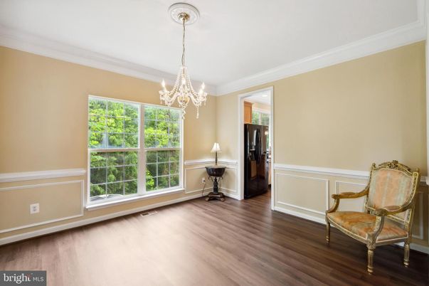 Chandelier, Interior, Wood Texture Flooring