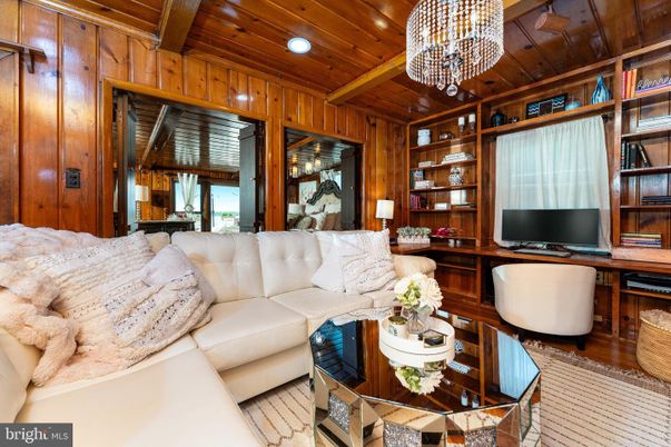 Chandelier, Home Office, Interior, Living room, Recessed Lighting, Wooden Beams, Wooden Ceilings, Wood Texture Flooring, Wooden Walls
