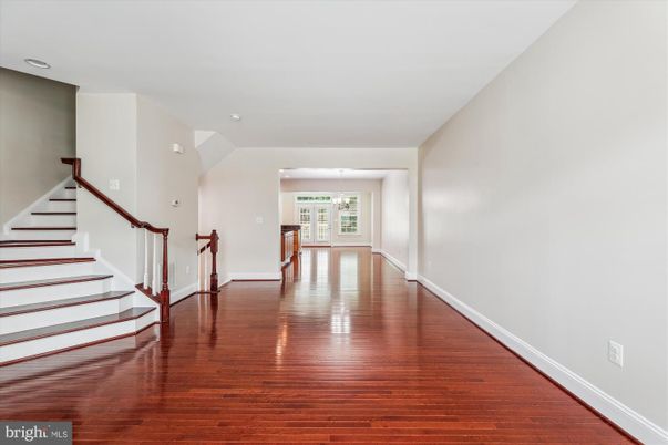Interior, Pendant Lights, Recessed Lighting, Wood Texture Flooring