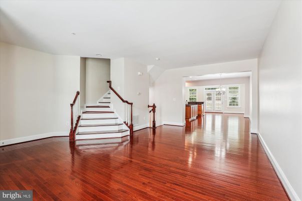 Empty room, Interior, Pendant Lights, Recessed Lighting, Wood Texture Flooring