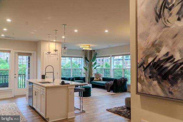 Interior, Kitchen, Living room, Pendant Lights, Recessed Lighting, Wood Texture Flooring