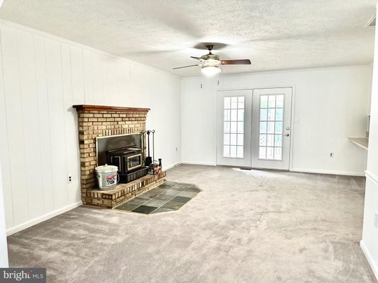 Empty room, Fireplace, Interior