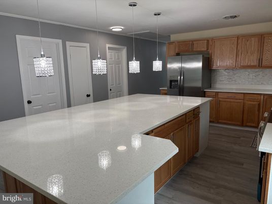 Interior, Kitchen, Pendant Lights, Wood Texture Flooring