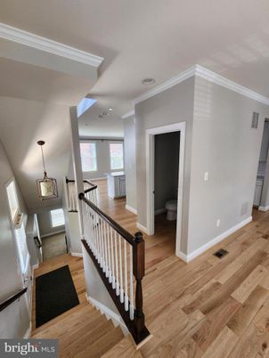 Bathroom, Interior, Pendant Lights, Recessed Lighting, Wood Texture Flooring