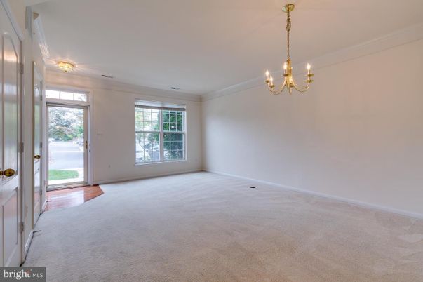 Chandelier, Empty room, Interior