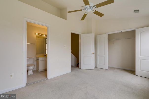 Bathroom, Empty room, Interior