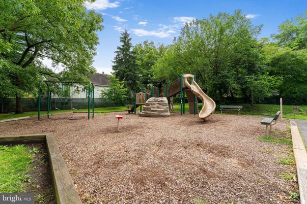 Backyard, Exterior, Playground
