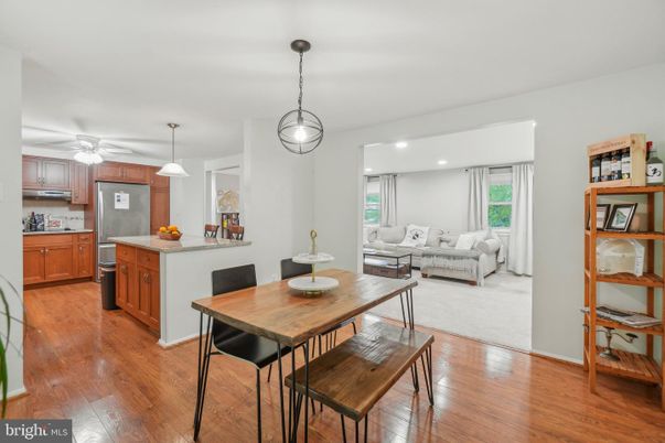 Dining room, Interior, Kitchen, Living room, Pendant Lights, Recessed Lighting, Wood Texture Flooring